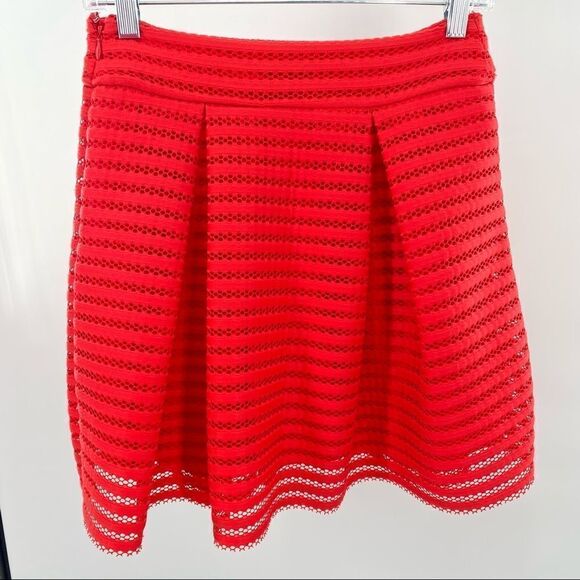 EXPRESS Red Pleated Eyelet A-line Skirt - Picture 3 of 9